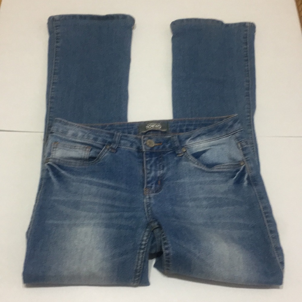 TOKYO jeans